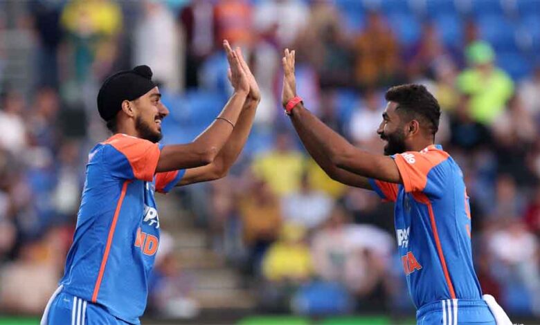 T20 वर्ल्ड कप में भारत की जीत का मंत्र: बुमराह, हार्दिक और अर्शदीप ने बनाया नया रिकॉर्ड t20-वर्ल्ड-कप-में-भारत-की-जीत-का-मंत्र:-बुमराह,-हार्दिक-और-अर्शदीप-ने-बनाया-नया-रिकॉर्ड