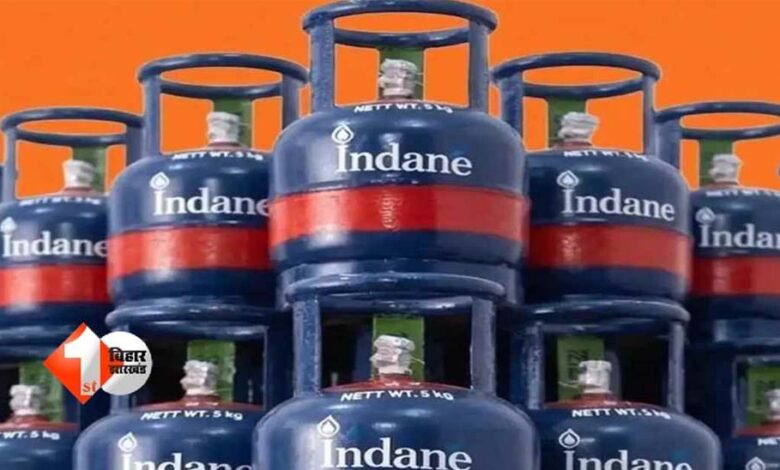 काम की बात: मजदूरों और गरीबों को नहीं होगी LPG की किल्लत, 5 किलो वाले सिलेंडरों का कोटा दोगुना काम-की-बात:-मजदूरों-और-गरीबों-को-नहीं-होगी-lpg-की-किल्लत,-5-किलो-वाले-सिलेंडरों-का-कोटा-दोगुना