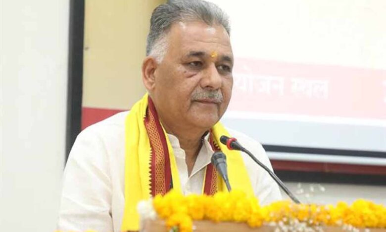 अकादमी की पुस्तकों के माध्यम से विद्यार्थियों तक पहुंच रही है भारतीय ज्ञान परंपरा : मंत्री परमार अकादमी-की-पुस्तकों-के-माध्यम-से-विद्यार्थियों-तक-पहुंच-रही-है-भारतीय-ज्ञान-परंपरा-:-मंत्री-परमार