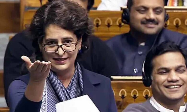 डिलिमिटेशन पर तीखा वार- महिलाओं को भ्रम में रख रही सरकार: प्रियंका डिलिमिटेशन-पर-तीखा-वार-महिलाओं-को-भ्रम-में-रख-रही-सरकार:-प्रियंका