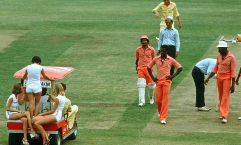 वर्ल्ड सीरीज क्रिकेट ने 9 मई 1977 को बदल दी थी क्रिकेट की पूरी तस्वीर वर्ल्ड-सीरीज-क्रिकेट-ने-9-मई-1977-को-बदल-दी-थी-क्रिकेट-की-पूरी-तस्वीर