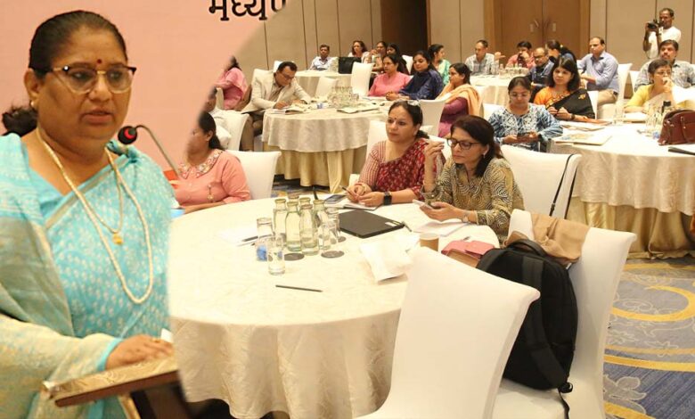 बच्चों का सर्वांगीण विकास ही विकसित मध्यप्रदेश @2047 की आधारशिला: मंत्री भूरिया बच्चों-का-सर्वांगीण-विकास-ही-विकसित-मध्यप्रदेश-@2047-की-आधारशिला:-मंत्री-भूरिया