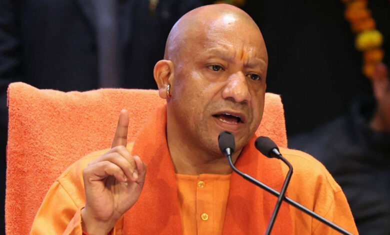 मुख्यमंत्री योगी आदित्यनाथ ने बेमौसम बारिश, आकाशीय बिजली गिरने से हुई जनहानि का लिया संज्ञान मुख्यमंत्री-योगी-आदित्यनाथ-ने-बेमौसम-बारिश,-आकाशीय-बिजली-गिरने-से-हुई-जनहानि-का-लिया-संज्ञान