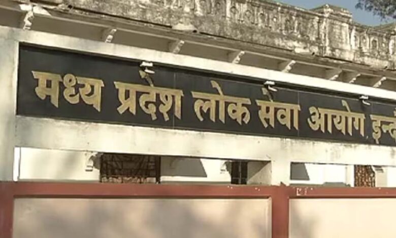 ESB और PSC भर्ती नियमों में होगा बड़ा बदलाव, सरकार ने तैयार किया ड्राफ्ट esb-और-psc-भर्ती-नियमों-में-होगा-बड़ा-बदलाव,-सरकार-ने-तैयार-किया-ड्राफ्ट