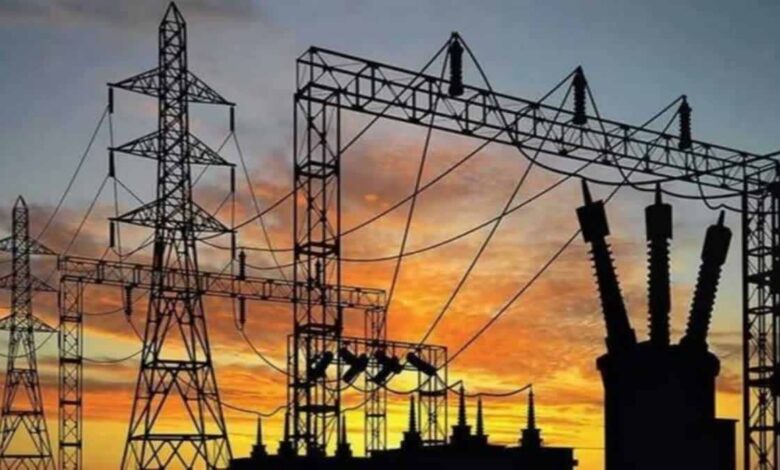 यूपी में बिजली महंगी, 10% फ्यूल सरचार्ज से उपभोक्ताओं पर बढ़ा बोझ यूपी-में-बिजली-महंगी,-10%-फ्यूल-सरचार्ज-से-उपभोक्ताओं-पर-बढ़ा-बोझ