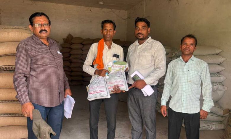 खरीफ सीजन के लिए खाद-बीज का पर्याप्त भंडारण खरीफ-सीजन-के-लिए-खाद-बीज-का-पर्याप्त-भंडारण