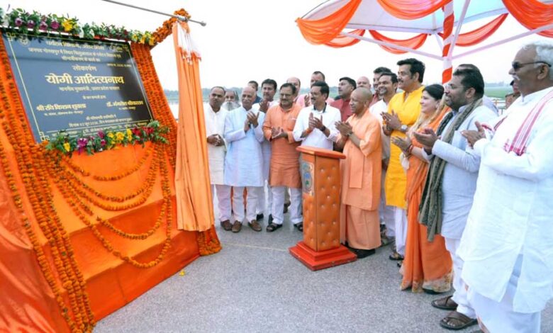 चिलुआताल बनेगा ईको टूरिज्म और वाटर स्पोर्ट्स का बेहतरीन केंद्र: सीएम योगी चिलुआताल-बनेगा-ईको-टूरिज्म-और-वाटर-स्पोर्ट्स-का-बेहतरीन-केंद्र:-सीएम-योगी