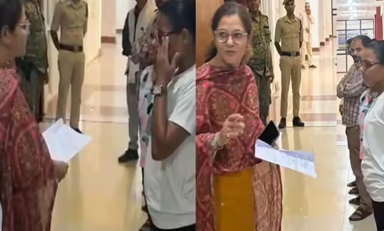 कलेक्टर की संवेदनशीलता ने जीता दिल: UPSC अभ्यर्थी से बोले- ‘परेशान मत हो’, छात्रा हुई भावुक कलेक्टर-की-संवेदनशीलता-ने-जीता-दिल:-upsc-अभ्यर्थी-से-बोले-‘परेशान-मत-हो’,-छात्रा-हुई-भावुक