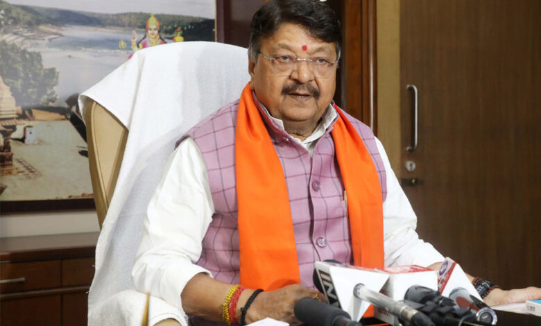 एमपी में कांग्रेस को भारी पड़ेगी भीतरघात, कैलाश विजयवर्गीय बोले- तीसरी राज्यसभा सीट भी BJP के खाते में जाएगी एमपी-में-कांग्रेस-को-भारी-पड़ेगी-भीतरघात,-कैलाश-विजयवर्गीय-बोले-तीसरी-राज्यसभा-सीट-भी-bjp-के-खाते-में-जाएगी