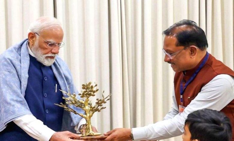 प्रधानमंत्री नरेन्द्र मोदी के नेतृत्व के 12 वर्ष पूर्ण होने पर मुख्यमंत्री विष्णु देव साय ने दी बधाई और शुभकामनाएं प्रधानमंत्री-नरेन्द्र-मोदी-के-नेतृत्व-के-12-वर्ष-पूर्ण-होने-पर-मुख्यमंत्री-विष्णु-देव-साय-ने-दी-बधाई-और-शुभकामनाएं