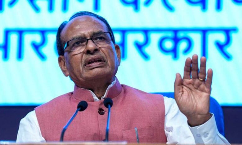 शिवराज सिंह का बड़ा दावा: MP के किसानों को मिल रहे 6 बड़े फायदे, सोशल मीडिया पोस्ट में गिनाईं उपलब्धियां शिवराज-सिंह-का-बड़ा-दावा:-mp-के-किसानों-को-मिल-रहे-6-बड़े-फायदे,-सोशल-मीडिया-पोस्ट-में-गिनाईं-उपलब्धियां