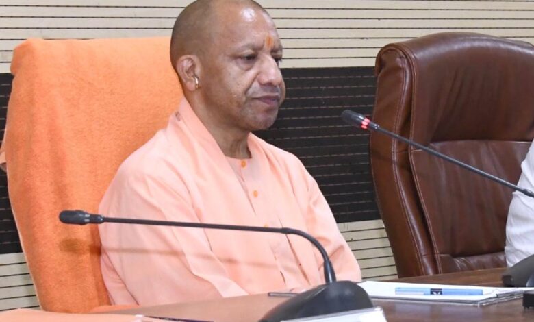 सीएम योगी के नेतृत्व में एयरपोर्ट विकास को मिली रफ्तार, प्रदेश में मजबूत हो रहा नागरिक उड्डयन ढांचा सीएम-योगी-के-नेतृत्व-में-एयरपोर्ट-विकास-को-मिली-रफ्तार,-प्रदेश-में-मजबूत-हो-रहा-नागरिक-उड्डयन-ढांचा
