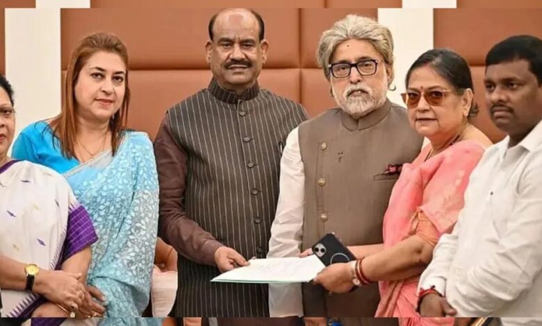 TMC के बागी सांसद जिस NCPI में करने जा रहे विलय, जानिए कौन है इसका संस्थापक और बंगाल से क्या है कनेक्शन? tmc-के-बागी-सांसद-जिस-ncpi-में-करने-जा-रहे-विलय,-जानिए-कौन-है-इसका-संस्थापक-और-बंगाल-से-क्या-है-कनेक्शन?