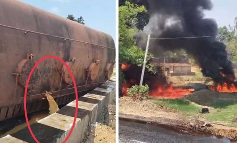 अंबिकापुर-बनारस मार्ग पर राइस ब्रान तेल से भरा टैंकर पलटा, बहते तेल में लगी भीषण आग अंबिकापुर-बनारस-मार्ग-पर-राइस-ब्रान-तेल-से-भरा-टैंकर-पलटा,-बहते-तेल-में-लगी-भीषण-आग